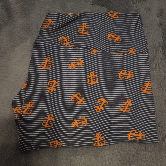 Lularoe anchor T/C Brand new - Picture 3 of 3